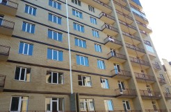 Продается 4-комнатная квартира в Ессентуках, район Молзавод