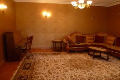 Продается элитный 3-этажный дом в Ессентуках р-н Заполотно 405 кв м ,