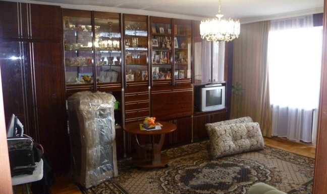 продается 3-комнатная квартира с ремонтом в Ессентуках_02