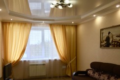 Продается 2-комнатная квартира в новом элитном кирпичном доме по адресу: г.Ессентуки, ул. Октябрьская площадь , 31
